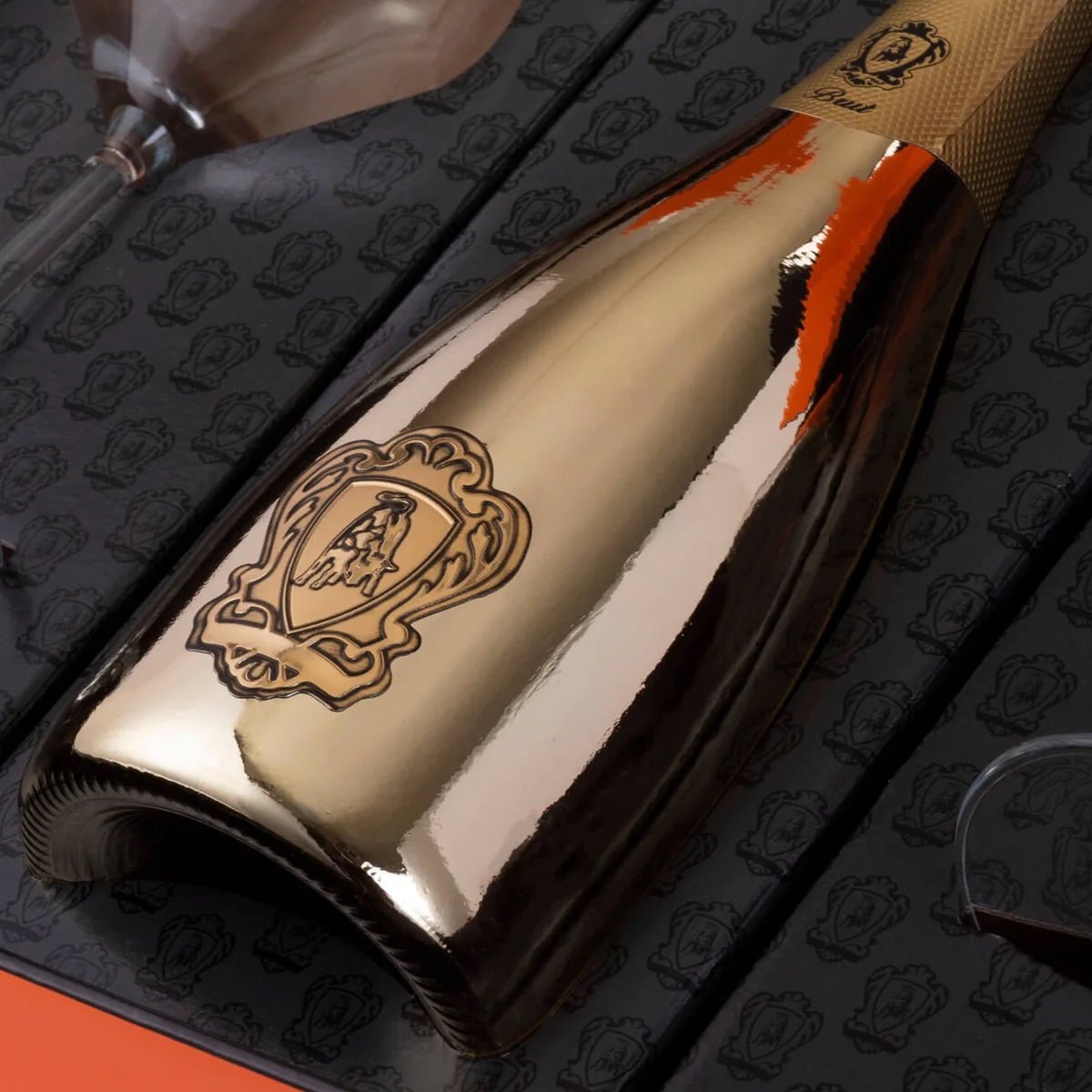 Lamborghini Oro Vino Spumante Sparkling Wine Gift Set  